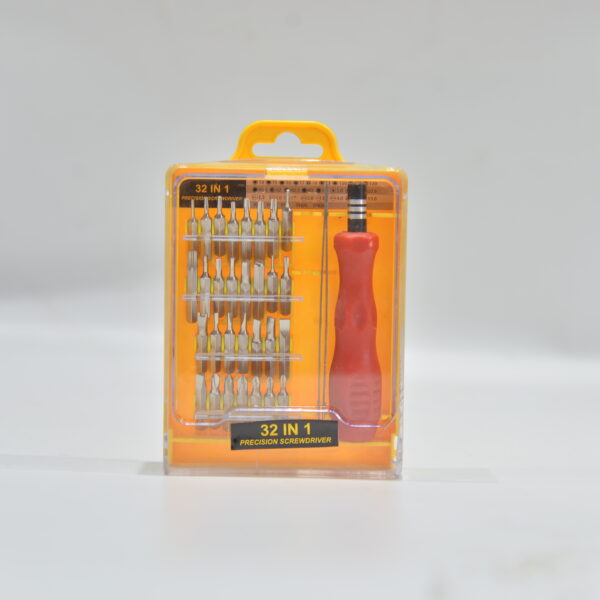 Small screwdriver set